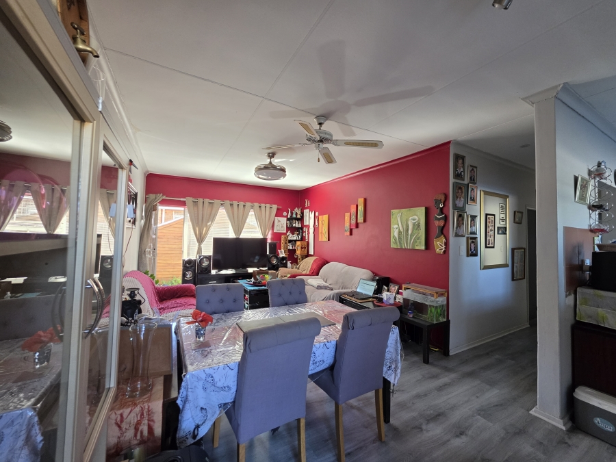2 Bedroom Property for Sale in Navalsig Free State